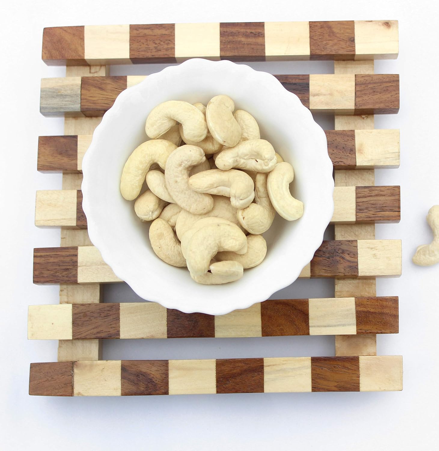 IVEI Wooden Trivet for Dining Table - Combination Wood Serving Platters - Heat Resistant Trivet - Dining Table Hot Pot Mat - Reversible Coaster - Trivet for Hot Vessels - Countertop Protector (Square)