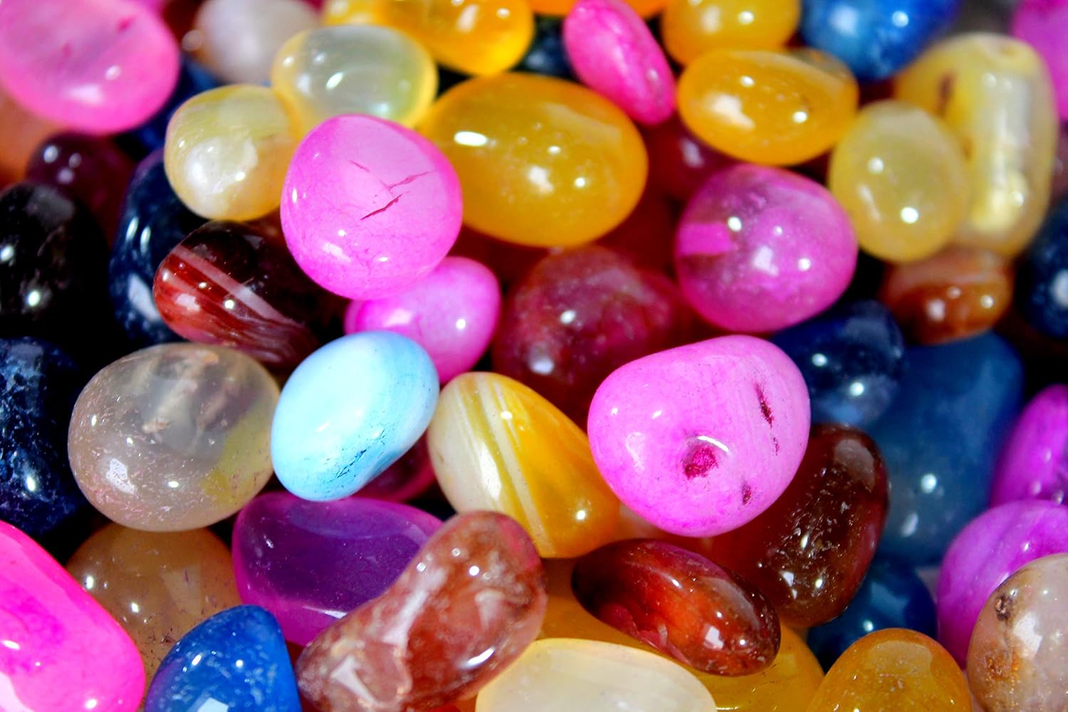 eSplanade Multicolor Pebbles | Multi Color Natural Stones | Polished Glossy Home Decorative | Garden/Table/Aquarium Vase Fillers Stone (5, Kilograms)