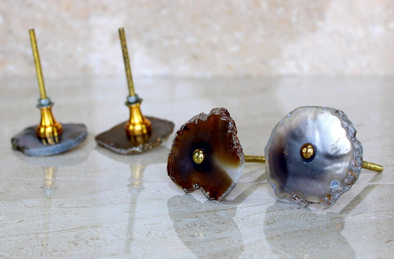 Esplanade Cupboard Drawer Pulls Agate Knobs – Set of 4 | Natural Stone Cabinet Handles for Kitchen, Wardrobe, Dresser & Furniture | Decorative Gold-Tone Hardware | Handcrafted Crystal Knobs