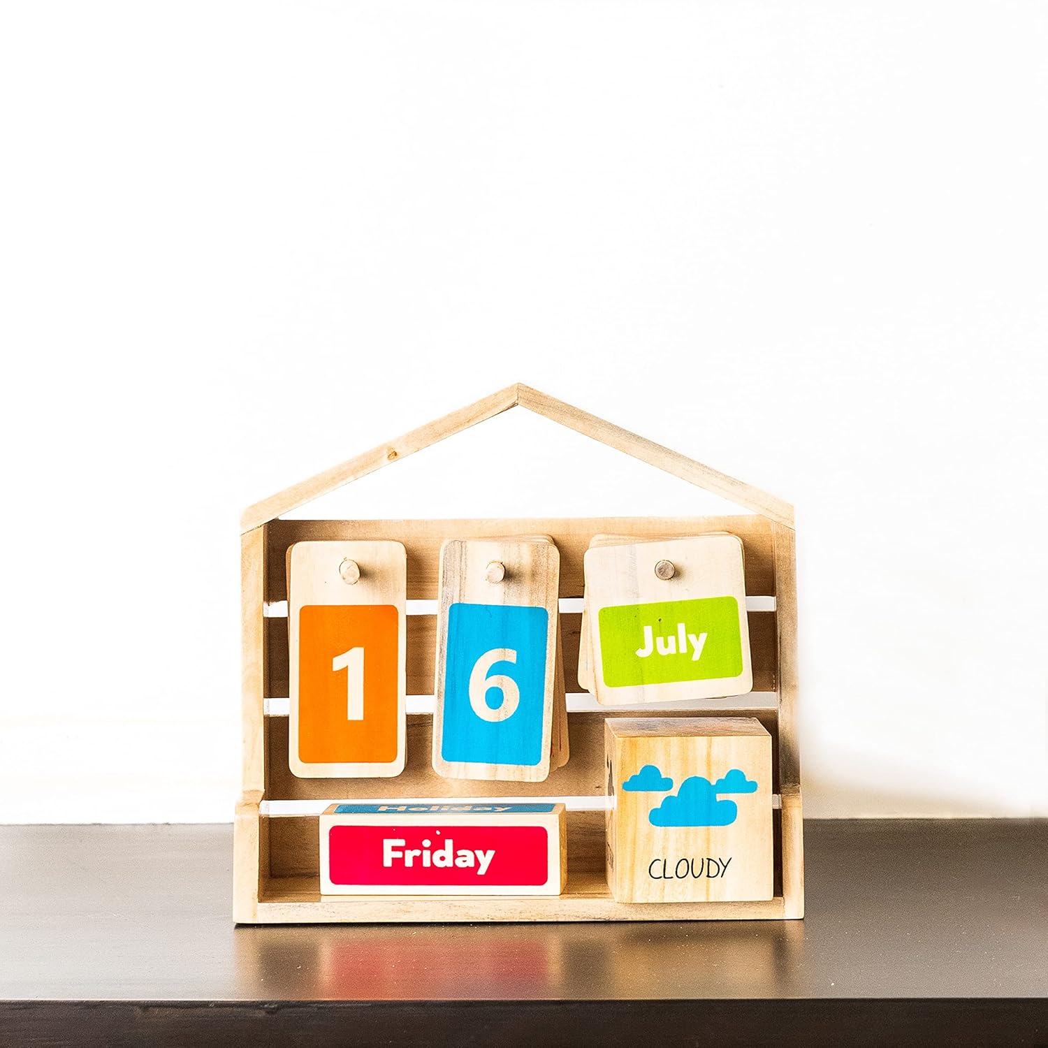 IVEI Wooden Hut Calendar - Kids Perpetual Calendar - Educational Learning Toy