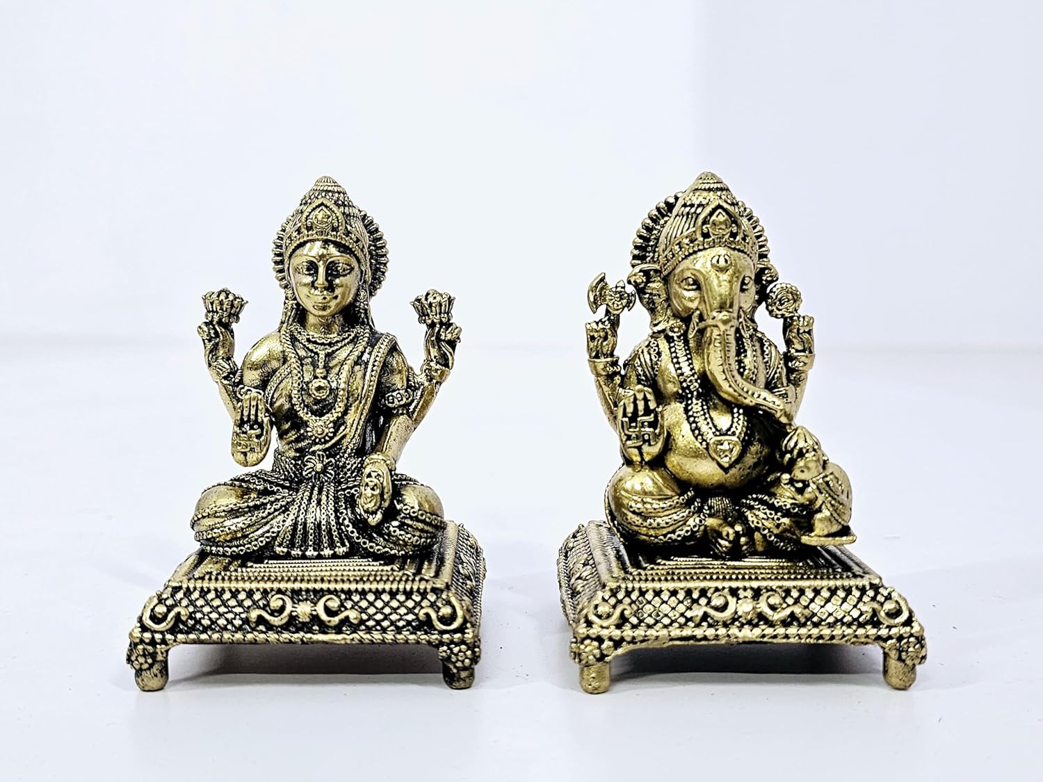 ESPLANADE Brass Laxmi Ganesh Murti Set - 3 inch, Small Lakshmi Ganesha Idol for Home Mandir, Diwali, Pooja Décor, Housewarming Gift Detailing
