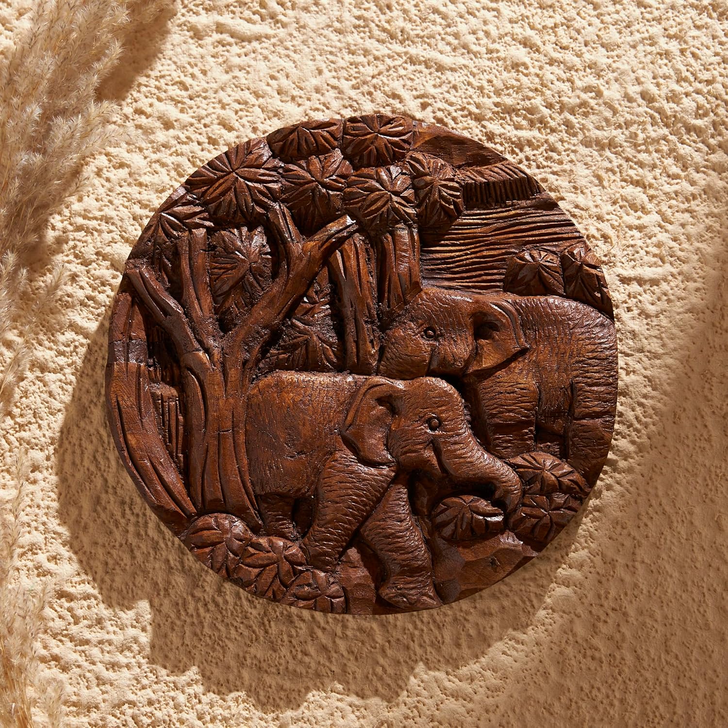 ESPLANADE Round Wooden Wall Hanging - Elephant Wall Hanging Home Decor - Traditional Vintage Design - 8" Diameter