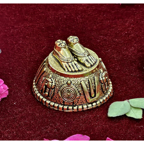 ESPLANADE Brass Balaji Charan Paduka for Car Dashboard Decoration, Vishnu Lakshmi Charan Paduka, Venkateshwara Swamy Idol Feet, Tirupati Balaji, Car Dashboard God Idol, Pooja Items for Pooja Room 3cm