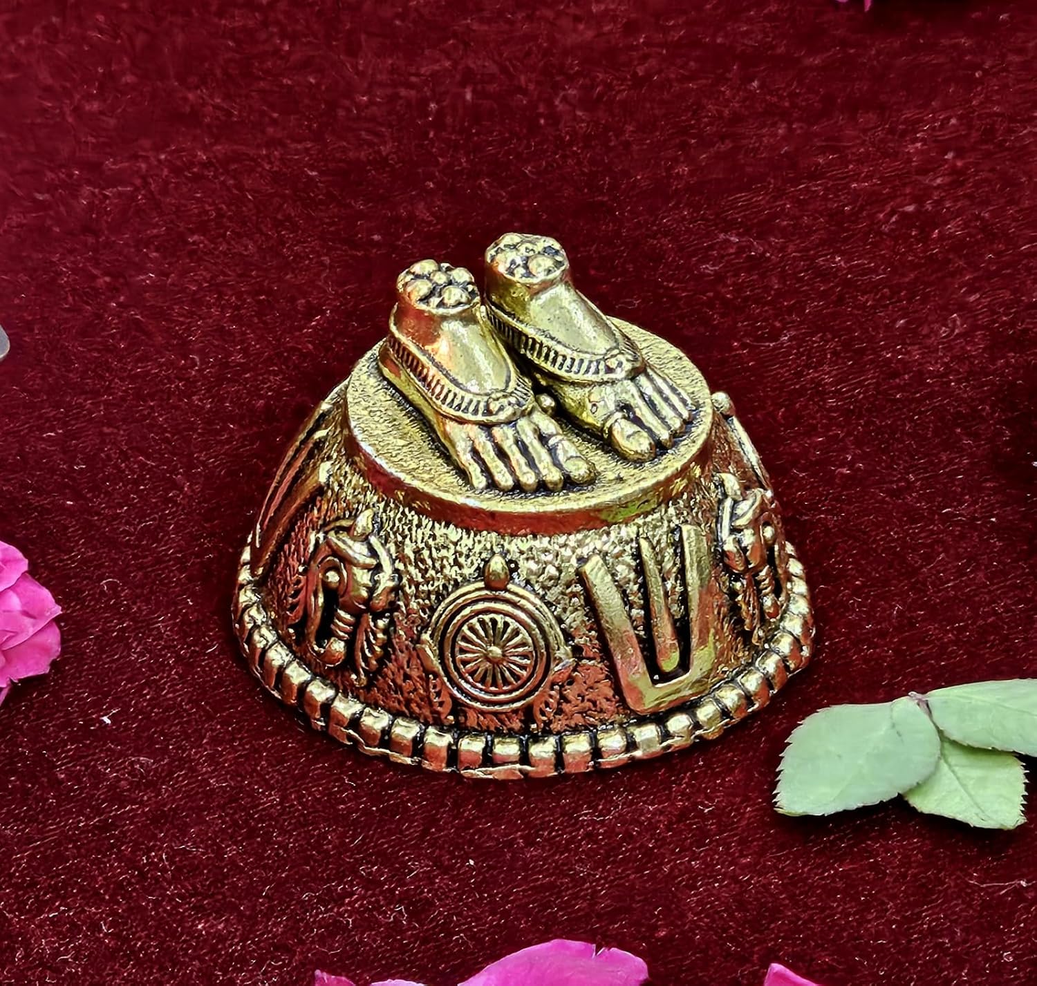 ESPLANADE Brass Balaji Charan Paduka for Car Dashboard Decoration, Vishnu Lakshmi Charan Paduka, Venkateshwara Swamy Idol Feet, Tirupati Balaji, Car Dashboard God Idol, Pooja Items for Pooja Room 3cm