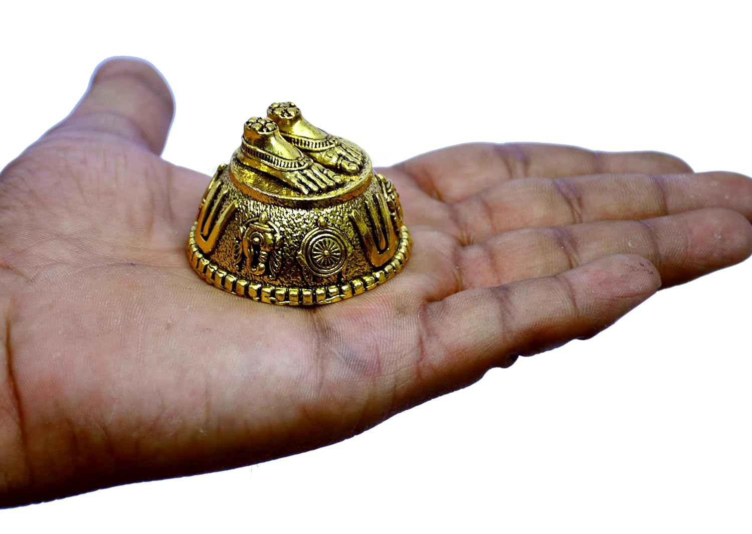 ESPLANADE Brass Balaji Charan Paduka for Car Dashboard Decoration, Vishnu Lakshmi Charan Paduka, Venkateshwara Swamy Idol Feet, Tirupati Balaji, Car Dashboard God Idol, Pooja Items for Pooja Room 3cm