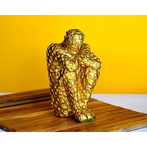 ESPLANADE Resin Thinking Man Statue Showpiece for Home Decor Living Room – 7in Abstract Sculpture, Elegant Modern Art Office Desktop Décor, Nordic Thinker