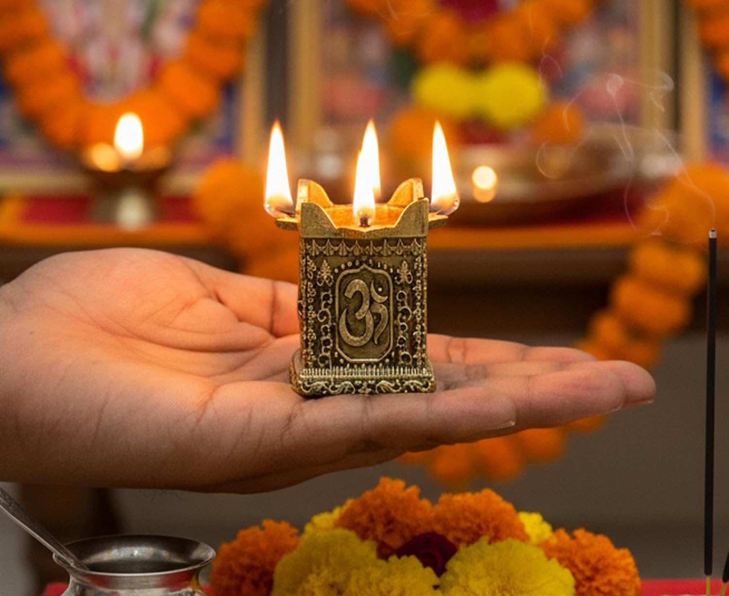 Esplanade Brass Tulsi Diya for Pooja, Unique Diya, Deepam, Villaku, Deepak, Pooja Items for Pooja Room, Brass Decoration Items for Home – 2 inch