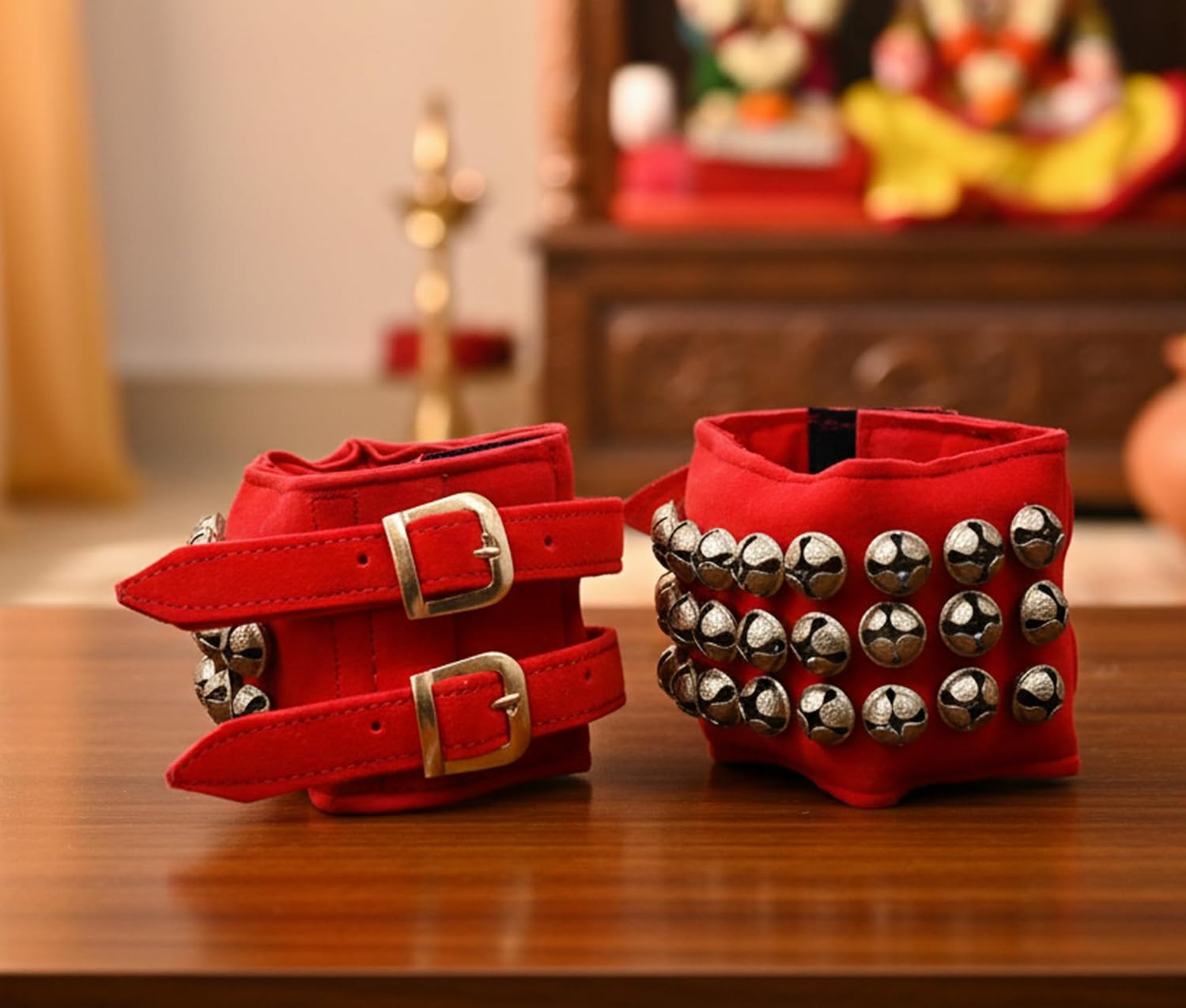 Esplanade Ghungroo Pad for Kathak, Brass 3-Line Ankle Bells, Velvet Pad with Adjustable Strap for Bharatanatyam and Classical Dance - Red
