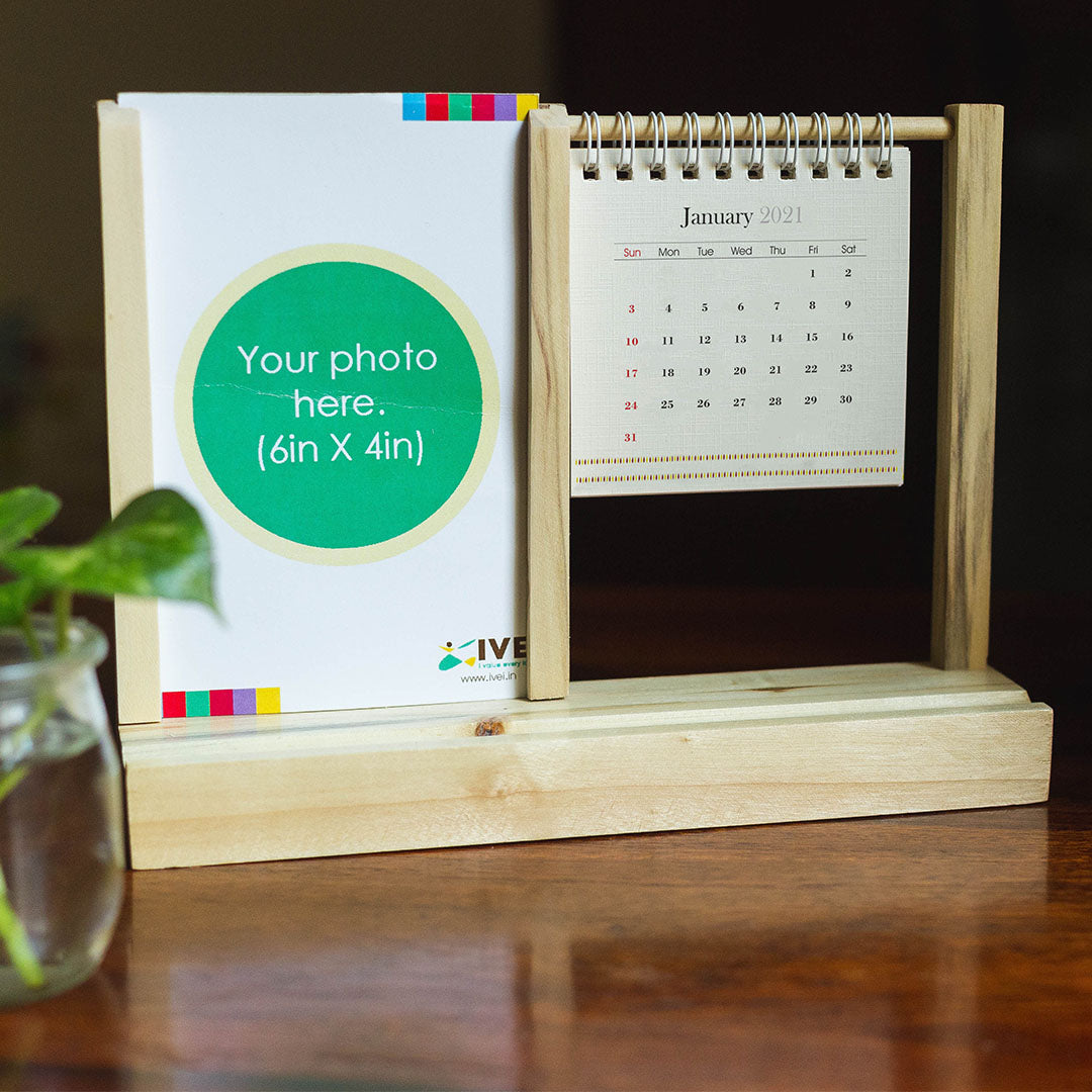 IVEI warli Desk Calendar with a Photo Frame